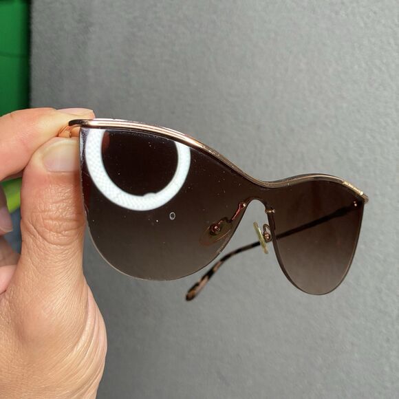 Tiffany & Co. Cat-Eye Butterfly Sunglasses Brown Gradient Lens TF 3058 With Case main image 8